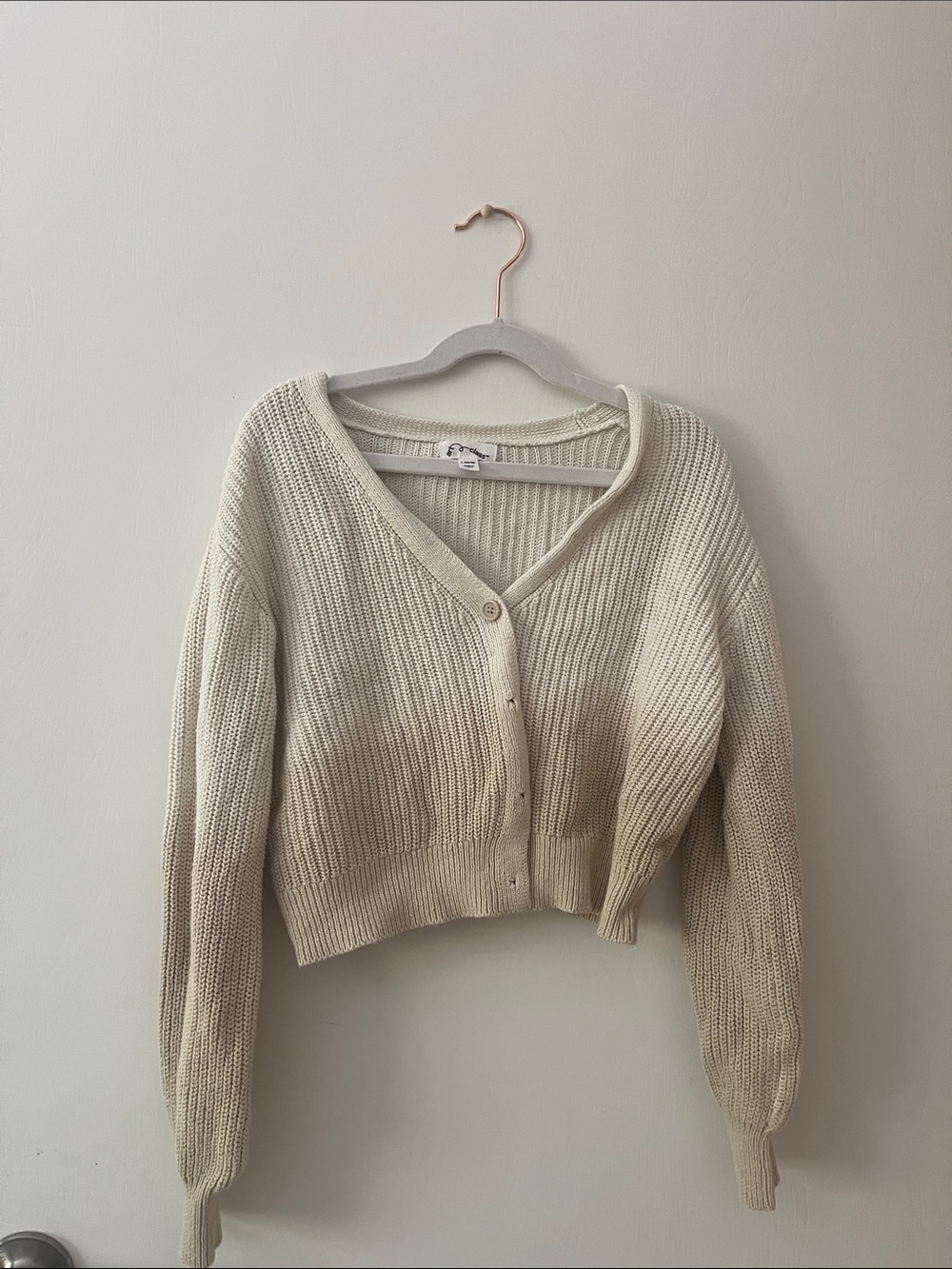 art class Cream Cropped V-Neck Button Cardigan